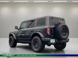 Ford Bronco 2023 4x4 Base Advanced 4p SUV