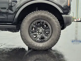 Ford Bronco 2023 4x4 Base Advanced 4p SUV