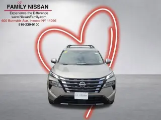 Nissan Rogue 2026 AWD Platinum 4p Crossover