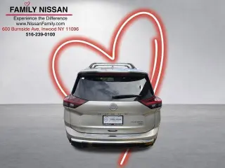 Nissan Rogue 2026 AWD Platinum 4p Crossover