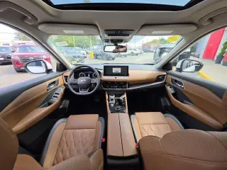 Nissan Rogue 2026 AWD Platinum 4p Crossover