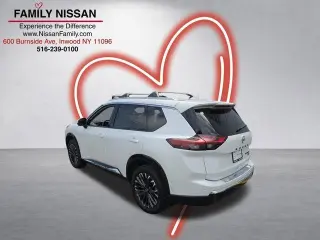 Nissan Rogue 2026 AWD Platinum 4p Crossover