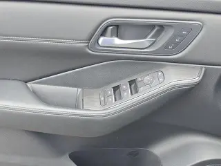 Nissan Rogue 2025 AWD SL 4p Crossover