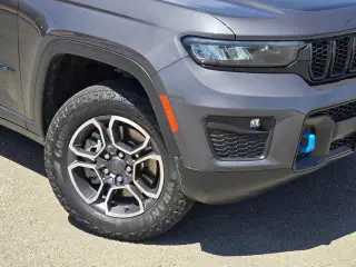 Jeep Grand Cherokee 2023 4x4 Trailhawk 4xe Carb State Package 4p SUV