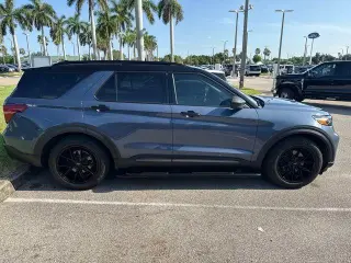 Ford Explorer 2021 XLT 4p SUV