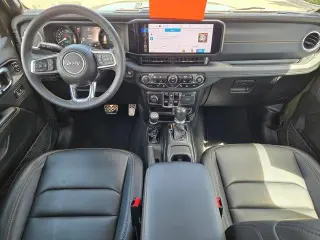 Jeep Wrangler 2024 4x4 Sahara 4xe 4dr SUV