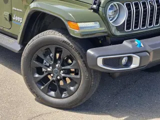 Jeep Wrangler 2024 4x4 Sahara 4xe 4dr SUV