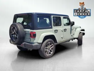 Jeep Wrangler 2024 4x4 Willys 4xe 4p SUV