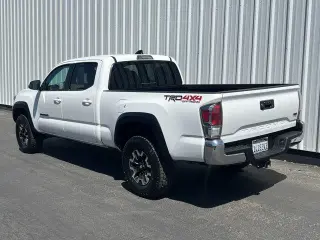 Toyota Tacoma 2023 4x4 TRD Todo Terreno 4p Doble Cabina 6,1 ft LB