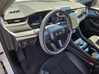 Jeep Grand Cherokee 2023 4x4 Laredo X 4p SUV