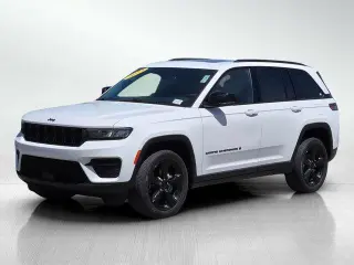 Jeep Grand Cherokee 2023 4x4 Laredo X 4p SUV