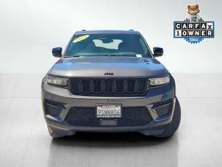 Jeep Grand Cherokee 2025 4x4 Laredo 4p SUV