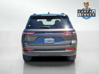 Jeep Grand Cherokee 2025 4x4 Laredo 4p SUV