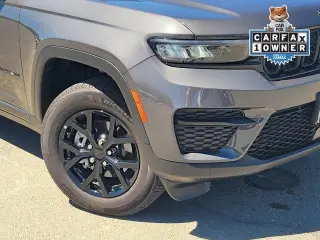 Jeep Grand Cherokee 2025 4x4 Laredo 4p SUV