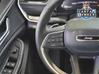 Jeep Grand Cherokee 2023 4x4 Laredo X 4p SUV