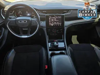 Jeep Grand Cherokee 2023 4x2 Laredo X 4dr SUV