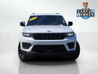 Jeep Grand Cherokee 2023 4x2 Laredo X 4dr SUV