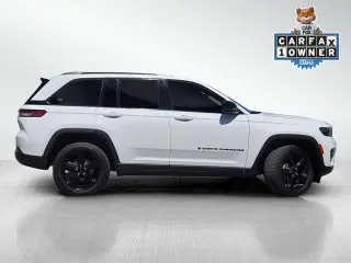 Jeep Grand Cherokee 2023 4x2 Laredo X 4dr SUV