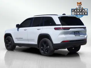 Jeep Grand Cherokee 2023 4x2 Laredo X 4dr SUV