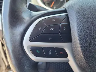 Jeep Cherokee 2018 4x4 Latitude Plus 4p SUV