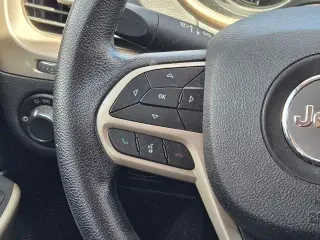 Jeep Cherokee 2017 Sport 4p SUV