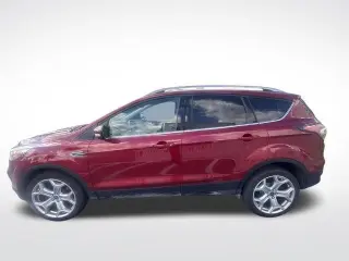 Ford Escape 2017 AWD Titanium 4p SUV