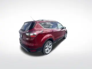 Ford Escape 2017 AWD Titanium 4p SUV