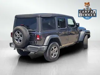 Jeep Wrangler Unlimited 2022 4x4 Sport 4p SUV