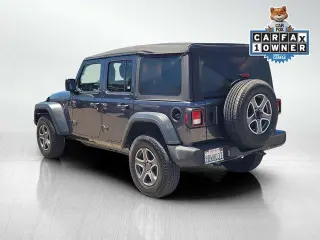Jeep Wrangler Unlimited 2022 4x4 Sport 4p SUV