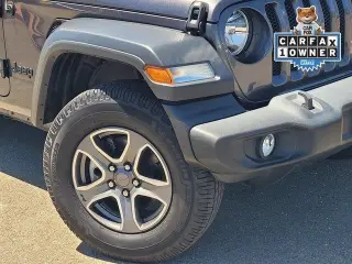 Jeep Wrangler Unlimited 2022 4x4 Sport 4p SUV