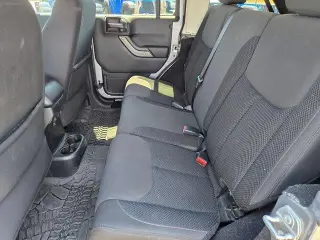 Jeep Wrangler Unlimited 2017 4x4 Sport 4p SUV