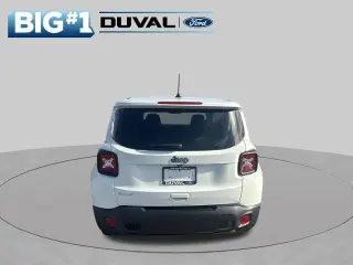 Jeep Renegade 2023 4x4 Latitude 4p SUV
