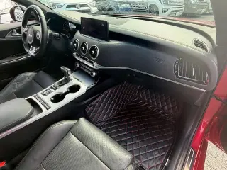 Kia Stinger 2022 GT1 4p Sedan