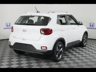 Hyundai VENUE 2026 SEL 4p Crossover