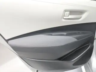 Toyota Corolla 2025 LE 4p Sedan