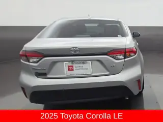 Toyota Corolla 2025 LE 4p Sedan