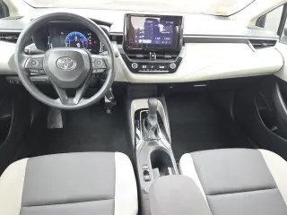 Toyota Corolla 2026 LE 4p Sedán