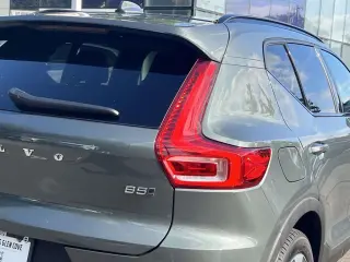 Volvo XC40 2026 AWD B5 Core 4p SUV
