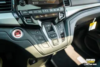 Honda Odyssey 2024 EX-L 4p Minivan