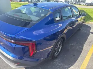 Kia K4 2025 LXS 4p Sedan