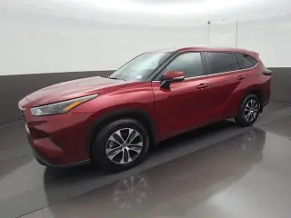 Toyota Highlander 2025 LE 4dr SUV