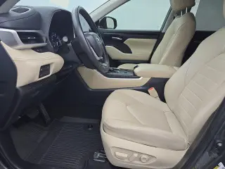 Toyota Highlander 2024 LE 4p SUV
