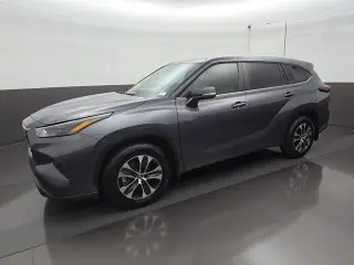 Toyota Highlander 2024 LE 4p SUV