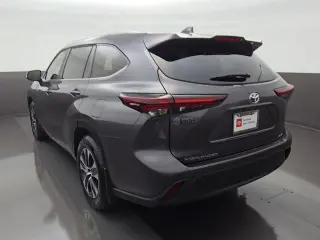 Toyota Highlander 2024 LE 4p SUV