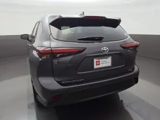 Toyota Highlander 2024 LE 4p SUV