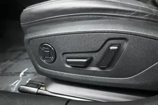 Audi A6 2024 AWD quattro Premium Plus 45 TFSI 4p Sedan
