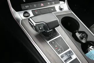 Audi A6 2024 AWD quattro Premium Plus 45 TFSI 4p Sedan