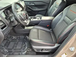 Nissan Rogue 2025 AWD SV 4dr Crossover