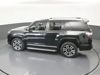 Toyota 4Runner 2022 AWD Limited 4p SUV