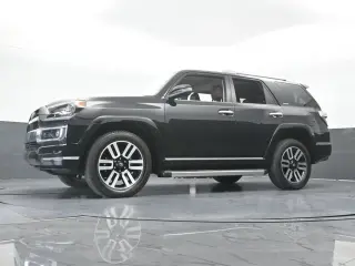 Toyota 4Runner 2022 AWD Limited 4p SUV